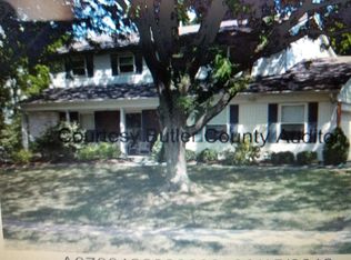 5816 Red Oak Dr, Fairfield, OH 45014