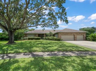 1937 Cove Ln, Clearwater, FL 33764