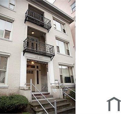 5th image of 1737 Belmont Ave #8