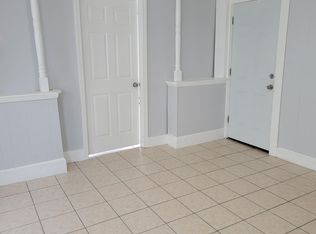 280 Farnham St #2, Lawrence, MA 01843