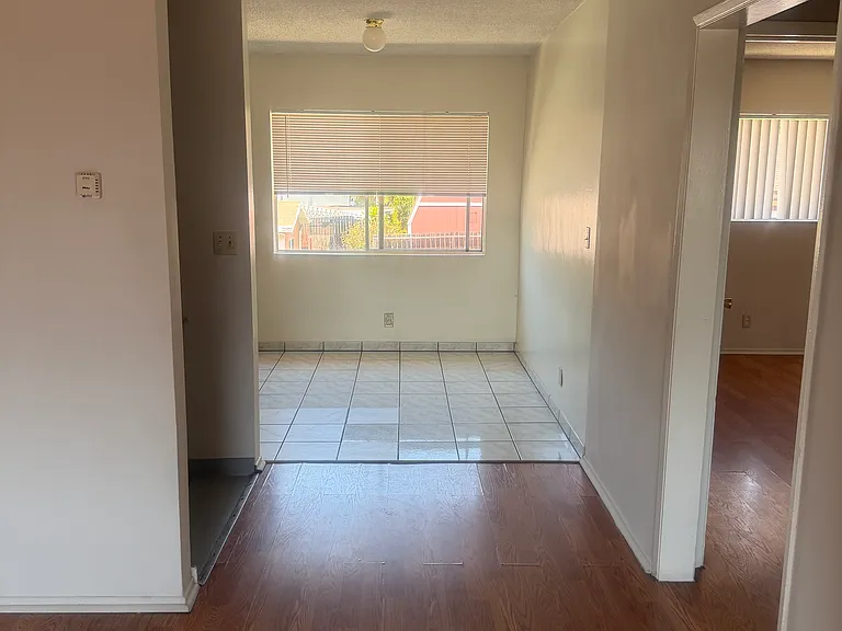 2218 N Lincoln Park Ave — Photo 13