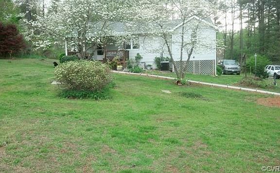 4th image of 1701 May Way Dr