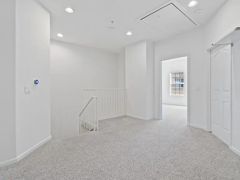 3960 Pennsylvania Ave #108 — Photo 11