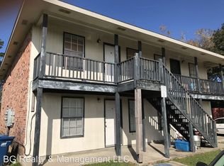 422 Vieux Orleans Cir APT C, Lafayette, LA 70508