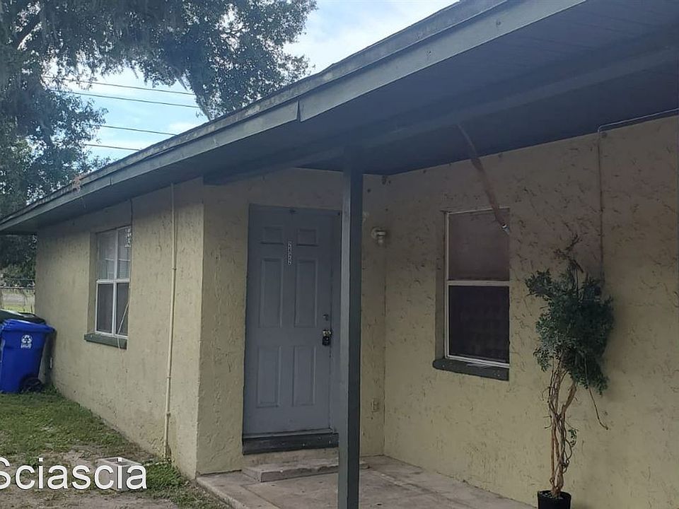 1st image of 2422 Chestnut Woods Dr