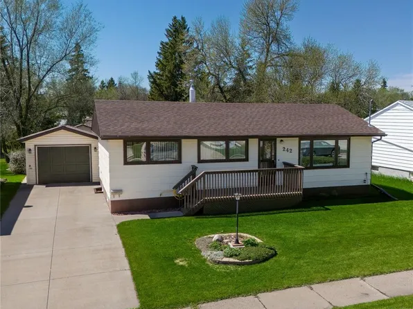 242 Fifth AVENUE N, Yorkton, SK S3N 0Z9