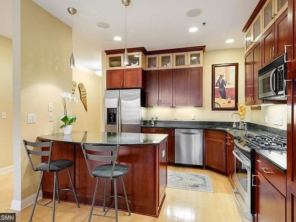 2nd image of 700 Grand Ave APT 201