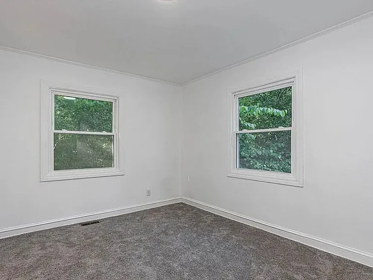 312 Pineneedle Rd — Photo 18
