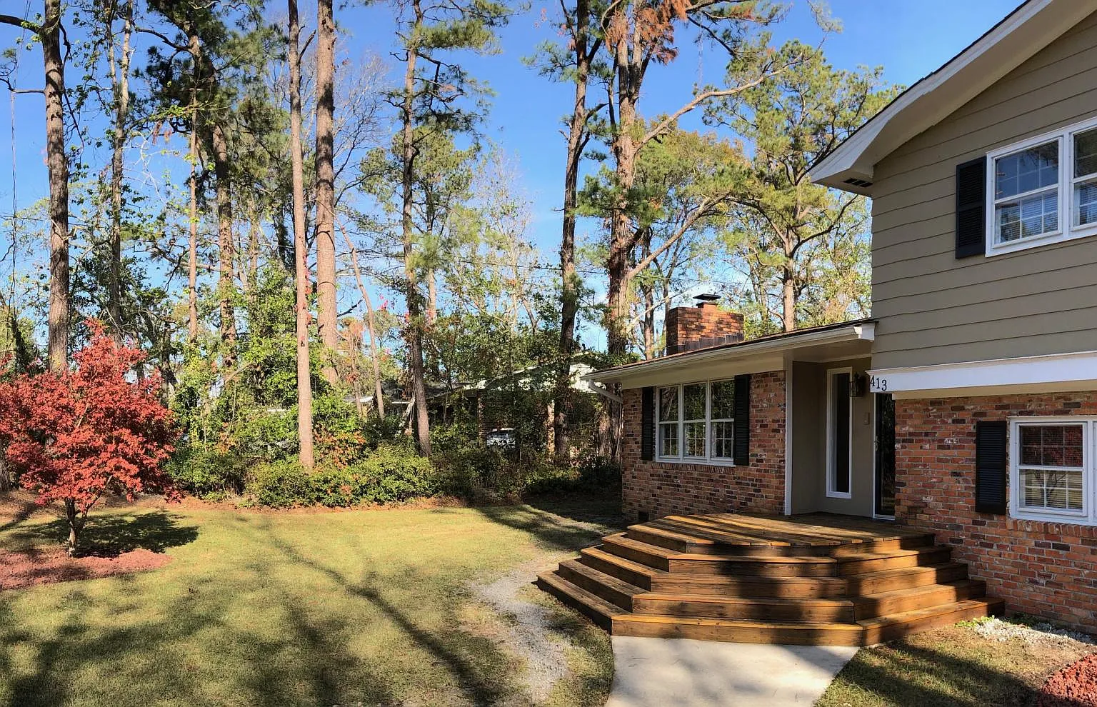3 bed, 2.5 bath, 1950 sqft, $2,300 — Photo 2