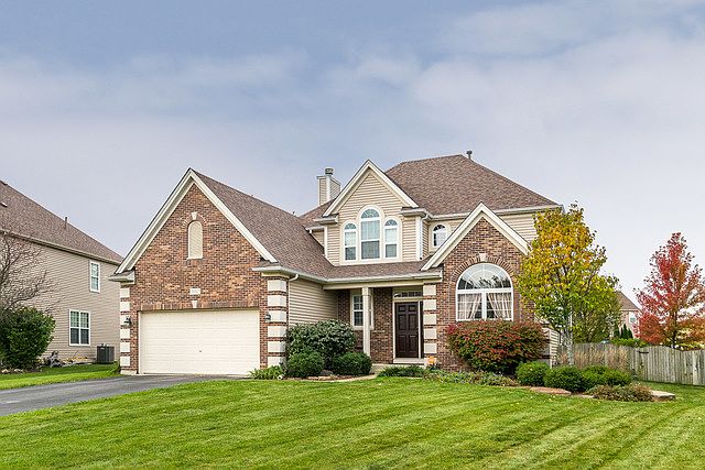 1st image of 2697 Moutray Ln