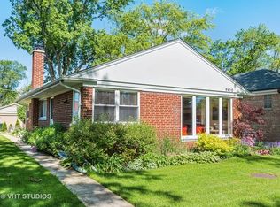 9410 Leclaire Ave, Skokie, IL 60077