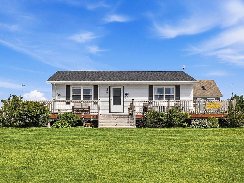 1st image of 278 Basinview Cres