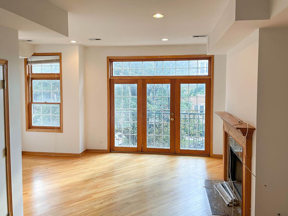 1st image of 2714 N Wayne Ave #2N