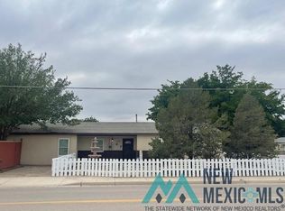 1301 W Briscoe Ave, Artesia, NM 88210