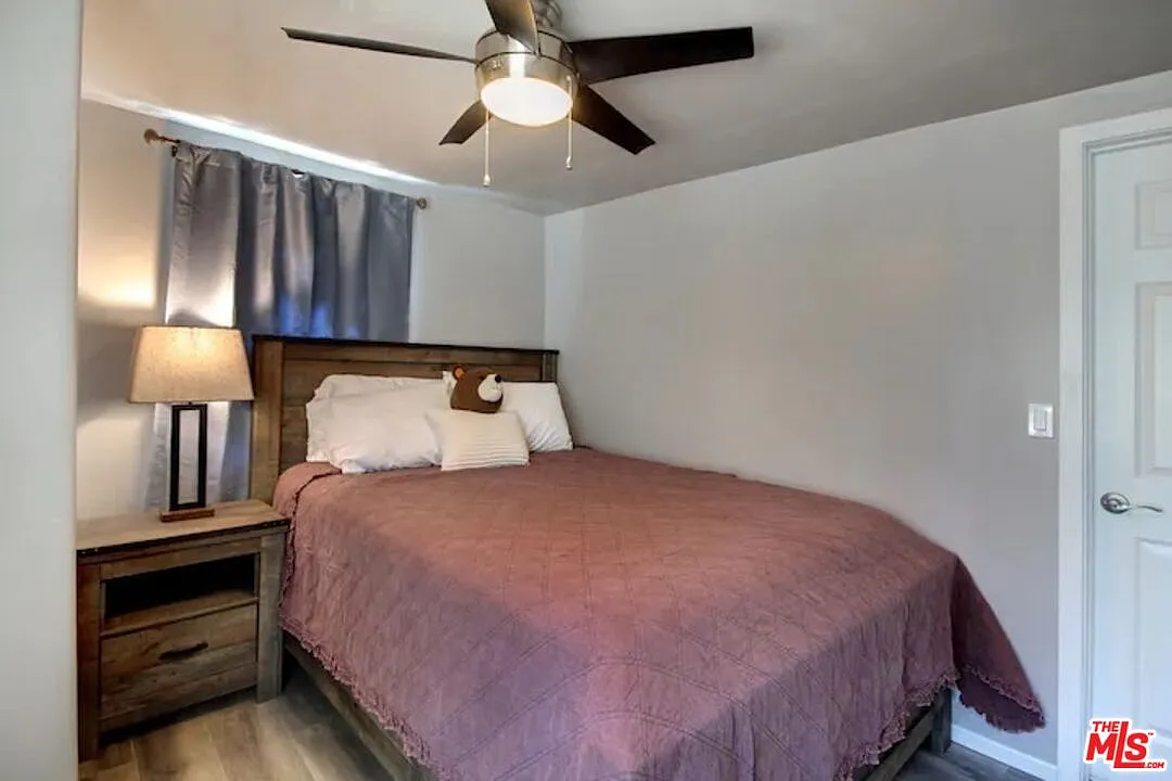 2 bed, 1.0 bath, 538 sqft, $1,698 — Photo 3