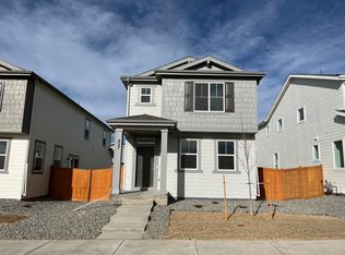 327 N Bently St, Aurora, CO 80018