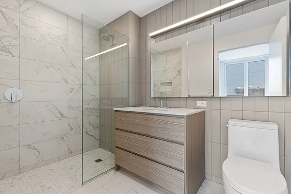 Rented by MNS | media 26