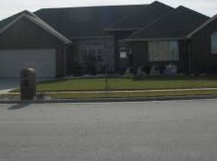 4304 Oak Haven Dr, Nixa, MO 65714