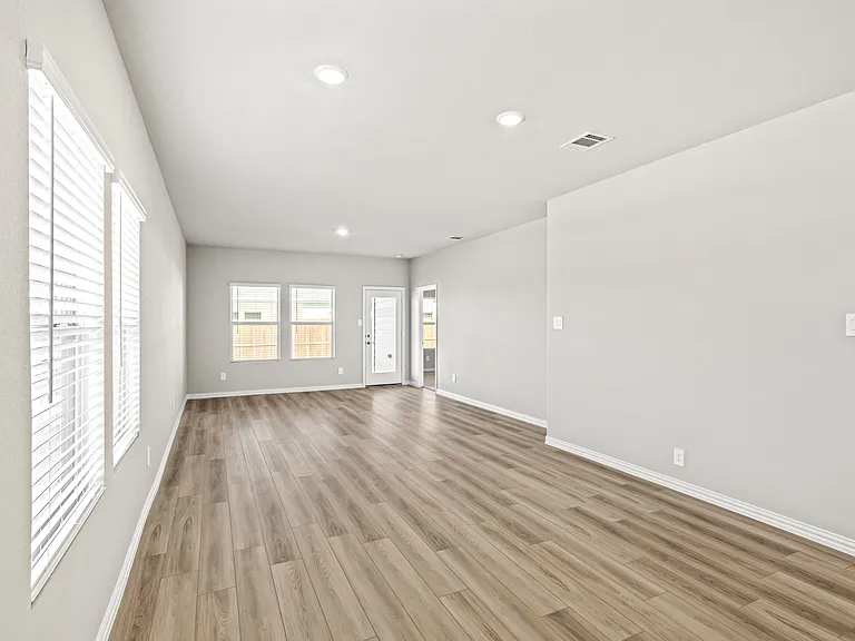 3300 Sedge Grass Dr — Photo 10