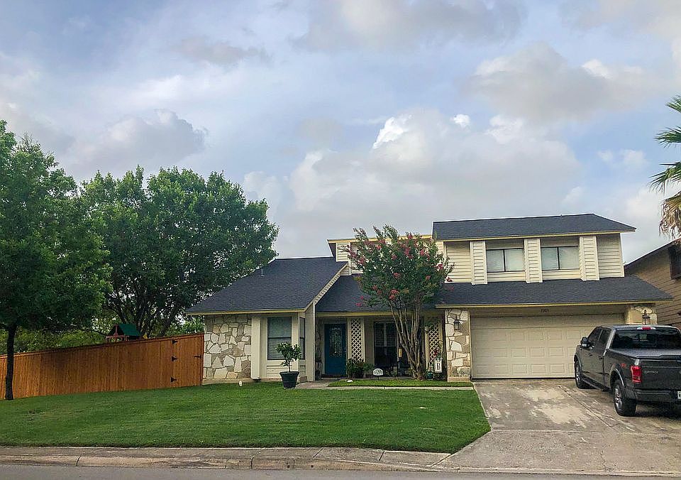1st image of 3303 Cadbury Dr
