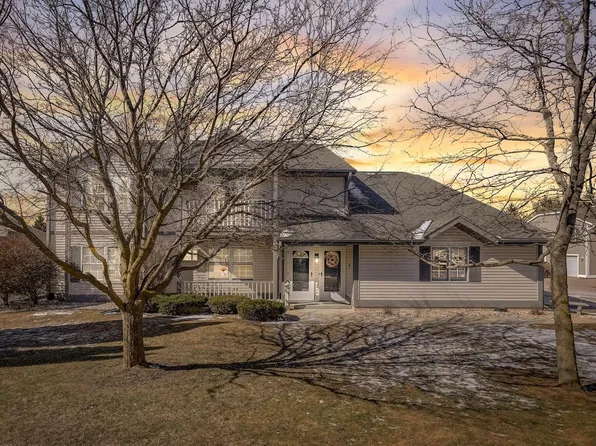 813 Rockingham COURT #C, West Bend, WI 53090