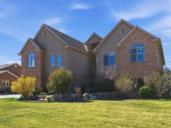 223 N Ranch Rd W, Farmington, UT 84025