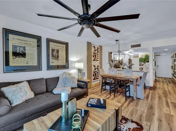 600 Neapolitan WAY #243, NAPLES, FL 34103