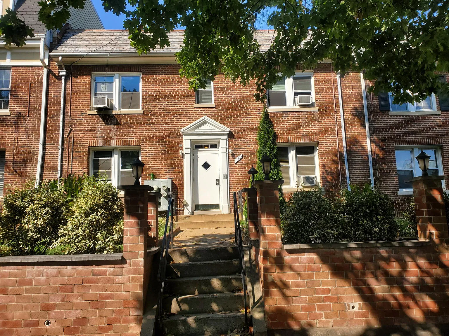 1 bed, 1100 sqft, $1,750 — Photo 1