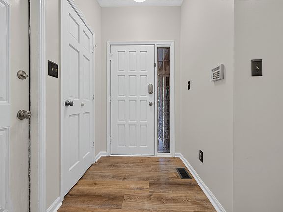 5th image of 8169 Upper Bay Ln