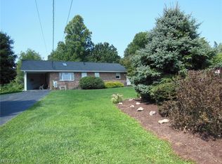 215 Conger Rd, Washington, WV 26181