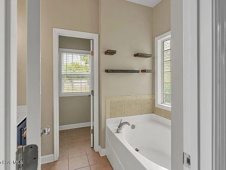 238 Silver Hills Dr — Photo 23