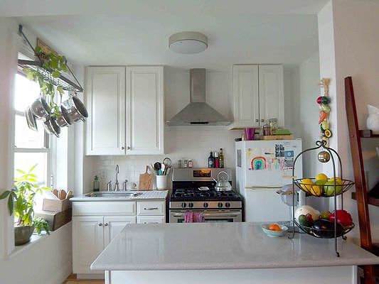 1st image of 395 10th St #3
