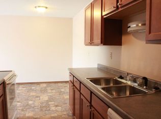 Southview Apartments, Minot, ND 58701