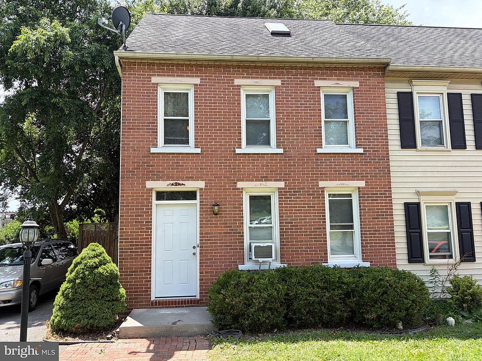 1st image of 426 Judie Ln