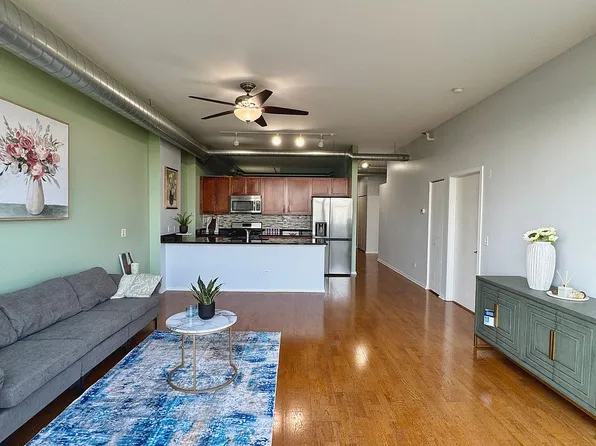 2323 W Pershing Rd APT 616, Chicago, IL 60609
