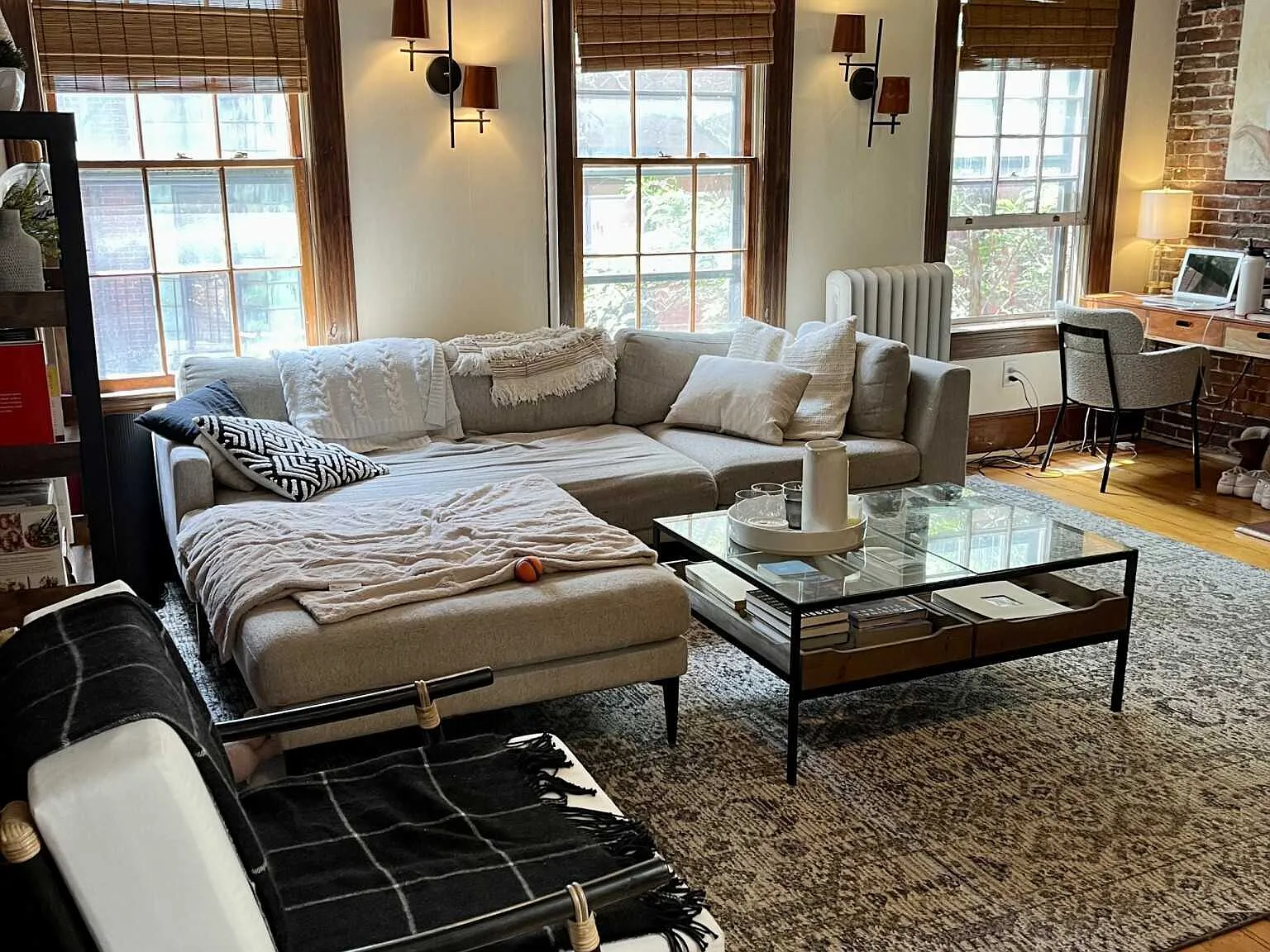 2 bed, 1.5 bath, $7,000 — Photo 2
