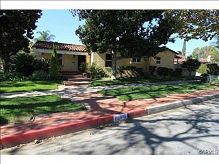 4th image of 1129 Highland Ave