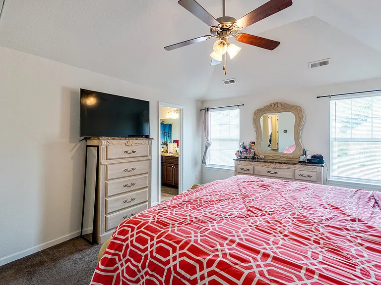 2104 Miller Ave — Photo 29