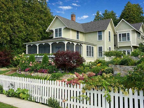 4th image of 7896 W Bluff Rd