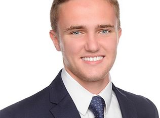 10035 Snapper Creek Dr, Miami, FL 33173