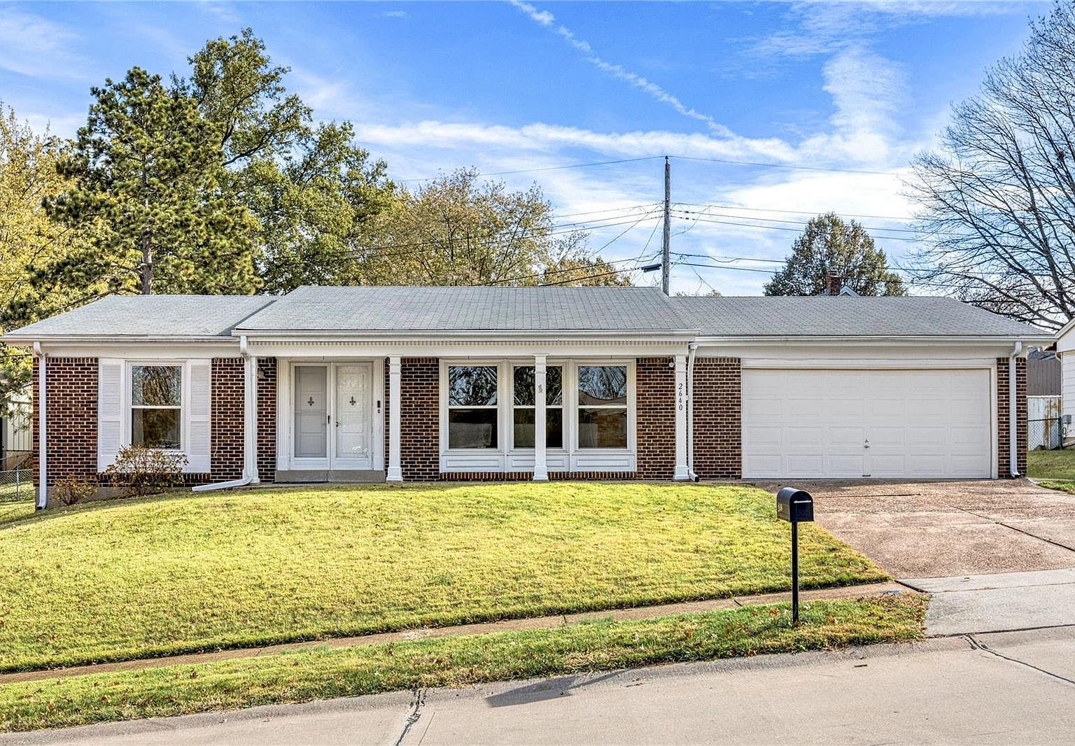 2640 Midland Ridge Dr, Saint Louis, MO 63114 | Zillow