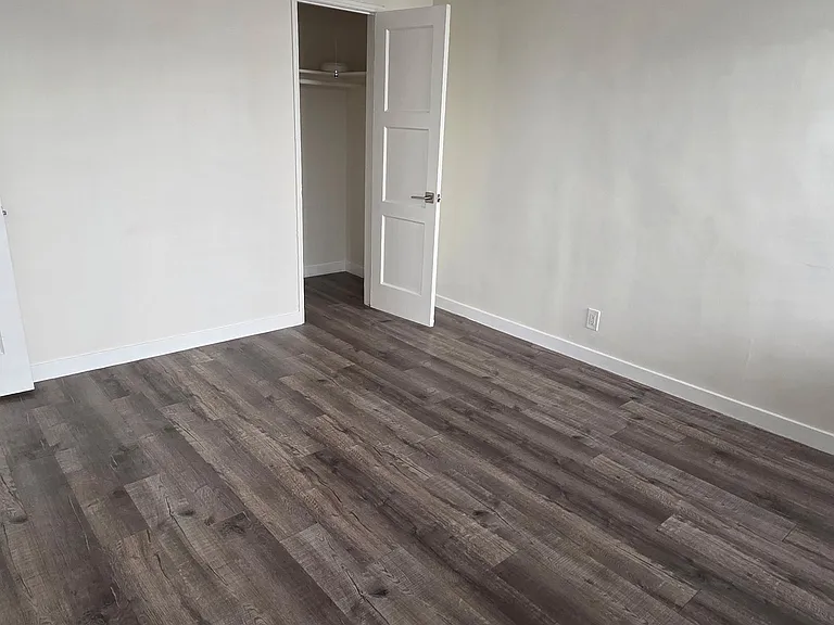 1646 N Harvard Blvd #2 — Photo 12