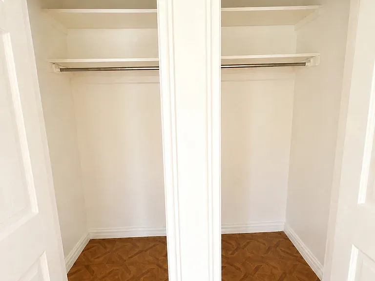 1 Tennis Ct #5F — Photo 6