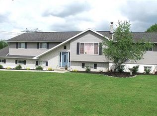 920 Bushkill Center Rd, Nazareth, PA 18064