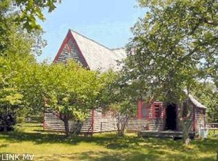 33 Dr Fisher Rd, West Tisbury, MA 02575