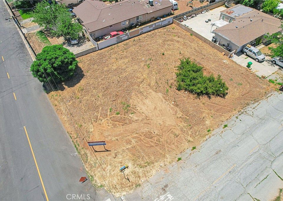 1st image of 895 Massachusetts Ave #1