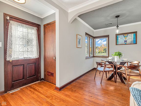 5th image of 5110 Grandview Dr