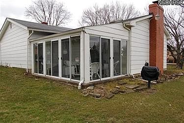 2nd image of 1763 Paisley St