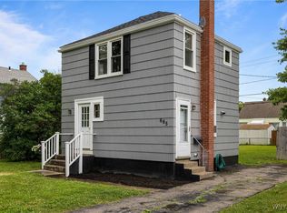 665 76th St, Niagara Falls, NY 14304
