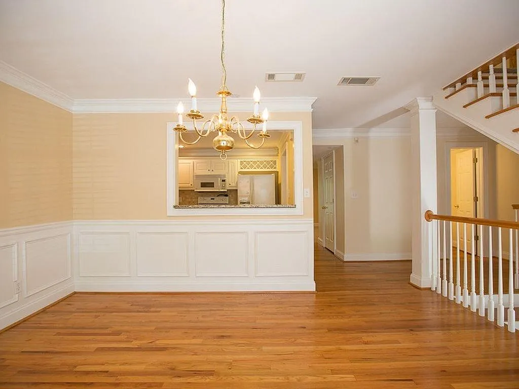 1634 Ponce De Leon Avenue NE — Photo 4